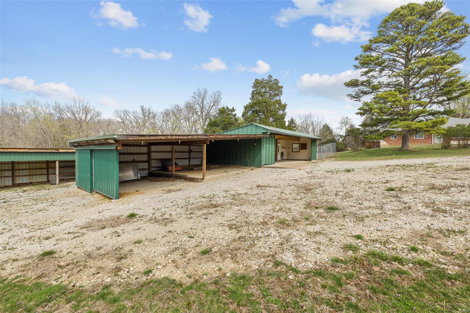 5176 Highway 67 De Soto, MO 63020 - Photo 45 of 54