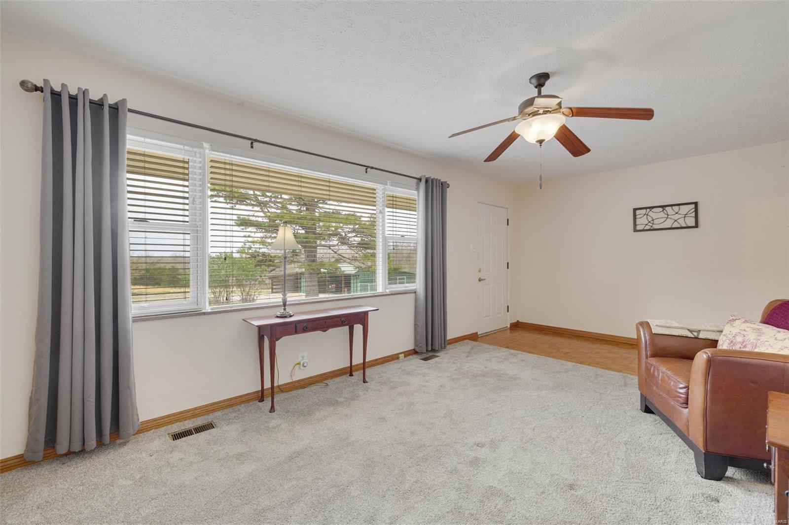 5176 Highway 67 De Soto, MO 63020 - Photo 5 of 54