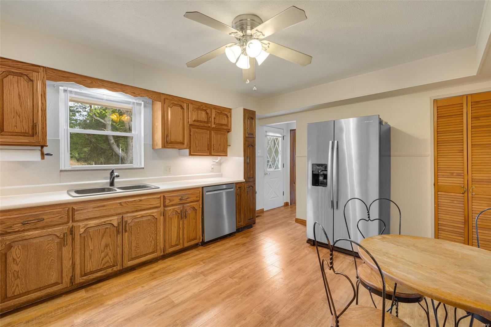 5176 Highway 67 De Soto, MO 63020 - Photo 6 of 54