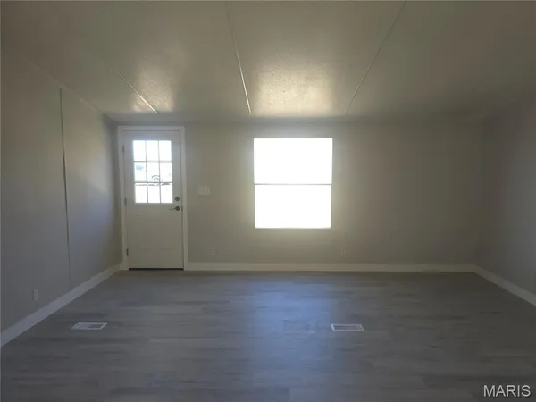 $163,900 | 304 South Frisco Street, Crocker, MO 65452