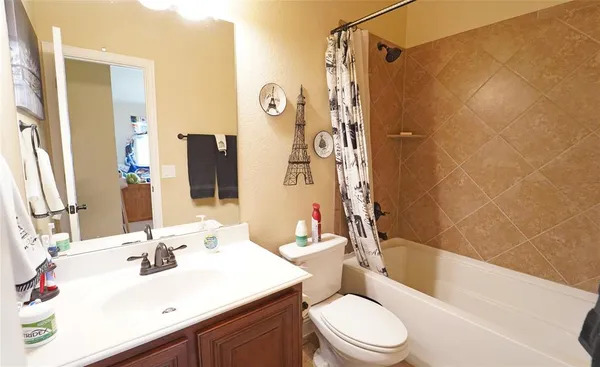 $489,999 | 1901 Bay Laurel Drive, Weatherford, TX 76086