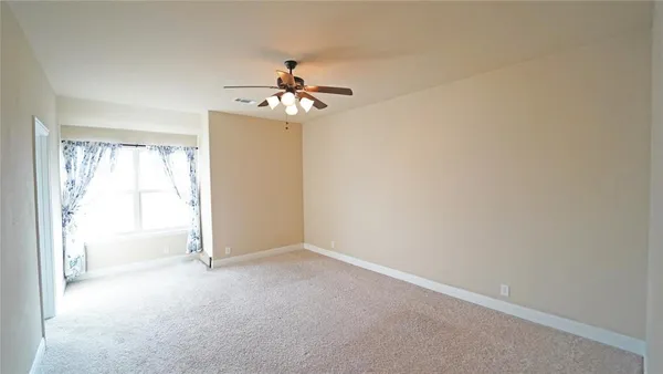 $489,999 | 1901 Bay Laurel Drive, Weatherford, TX 76086