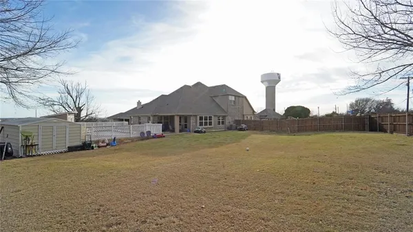 $489,999 | 1901 Bay Laurel Drive, Weatherford, TX 76086