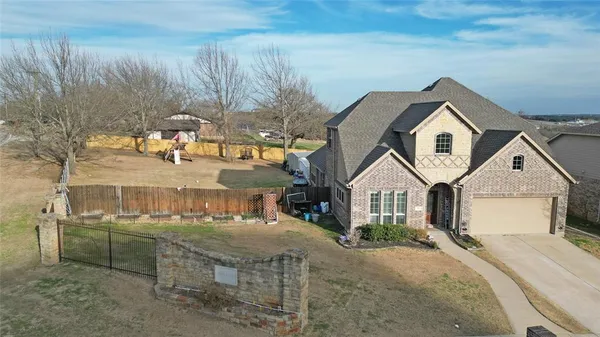 $489,999 | 1901 Bay Laurel Drive, Weatherford, TX 76086
