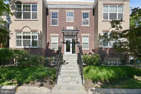 $525,000 | 4226 7th Street Northwest, Unit 204, Washington, DC 20011