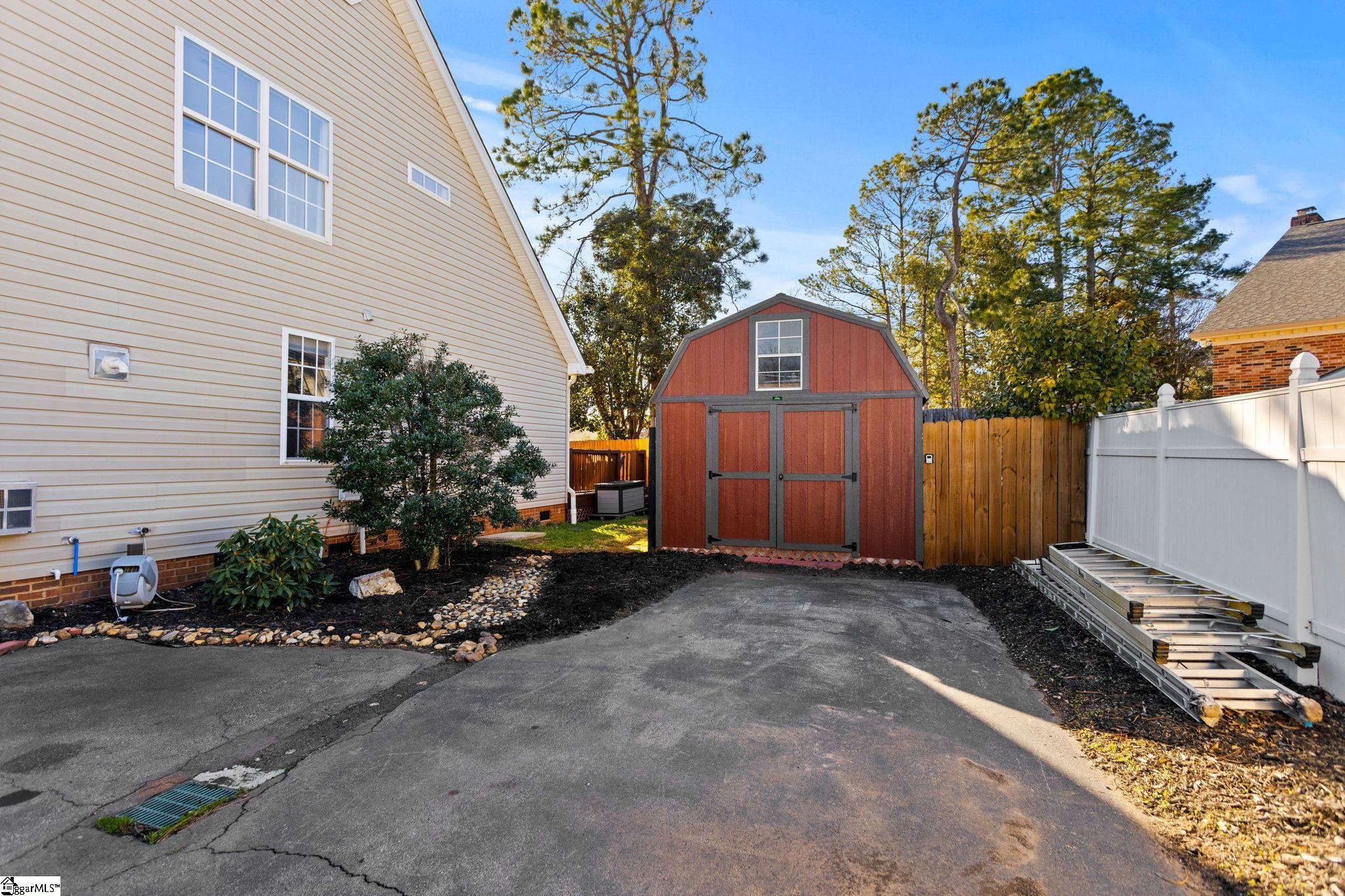 116 A Ridge Road Greenville, SC 29607 - Photo 40 of 44