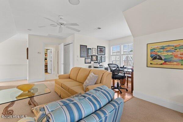 804 Fox Ridge Lane Wilmington, NC 28405 - Photo 32 of 60 m_34_family room