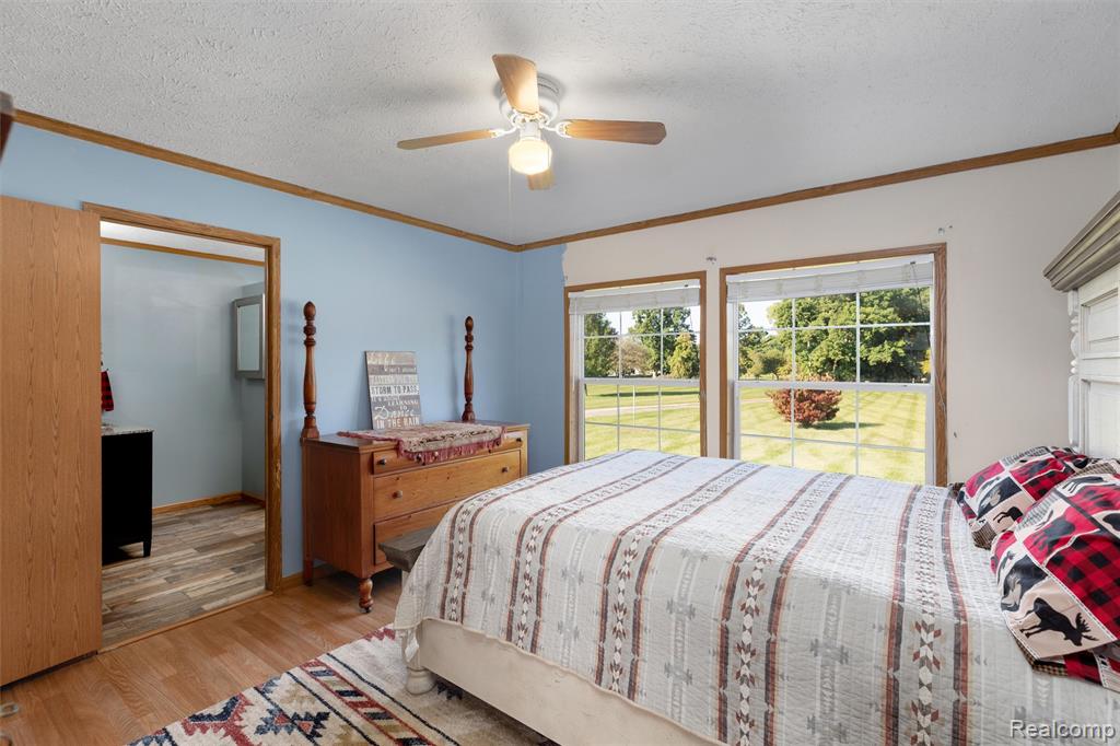 12559 Barnes Road Byron, MI 48418 - Photo 11 of 27
