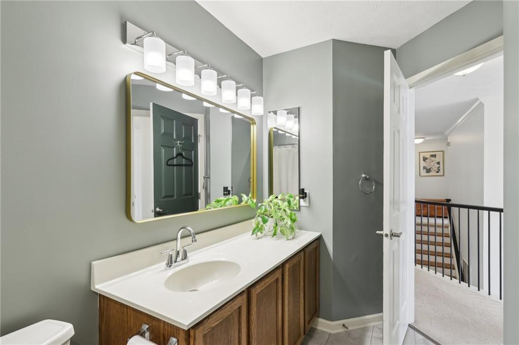 319 Buffalo Ridge Road Peters Township, PA 15317 - Photo 39 of 47 Upper Level Bathroom
