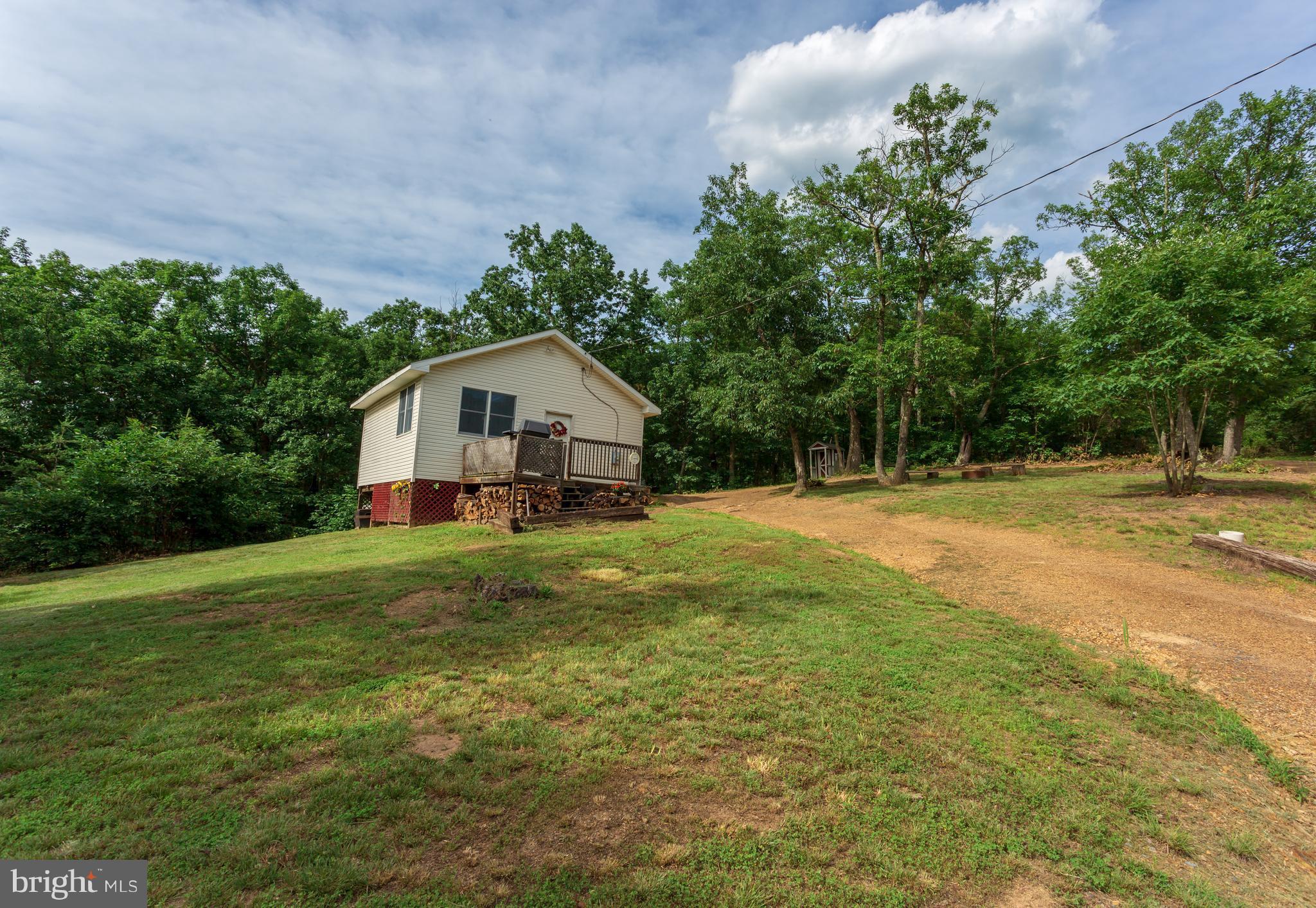 705 Paddys Run Road Star Tannery, VA 22654 - Photo 22 of 27 Cabin