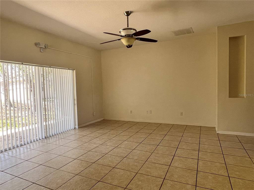 209 Round Man Street Leesburg, FL 34748 - Photo 14 of 36