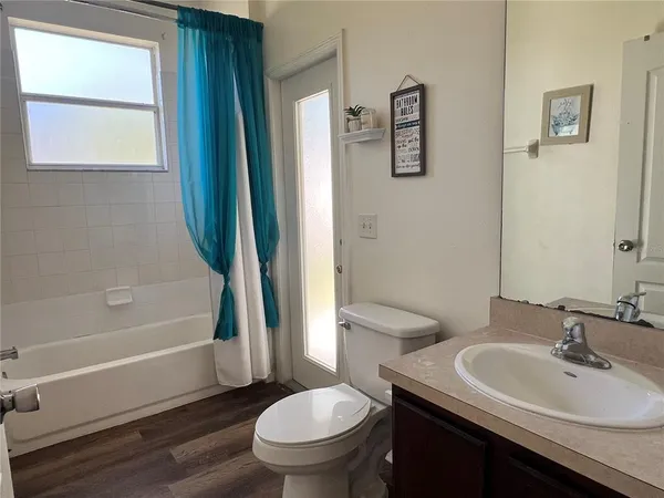 $1,950 | 209 Round Man Street, Leesburg, FL 34748