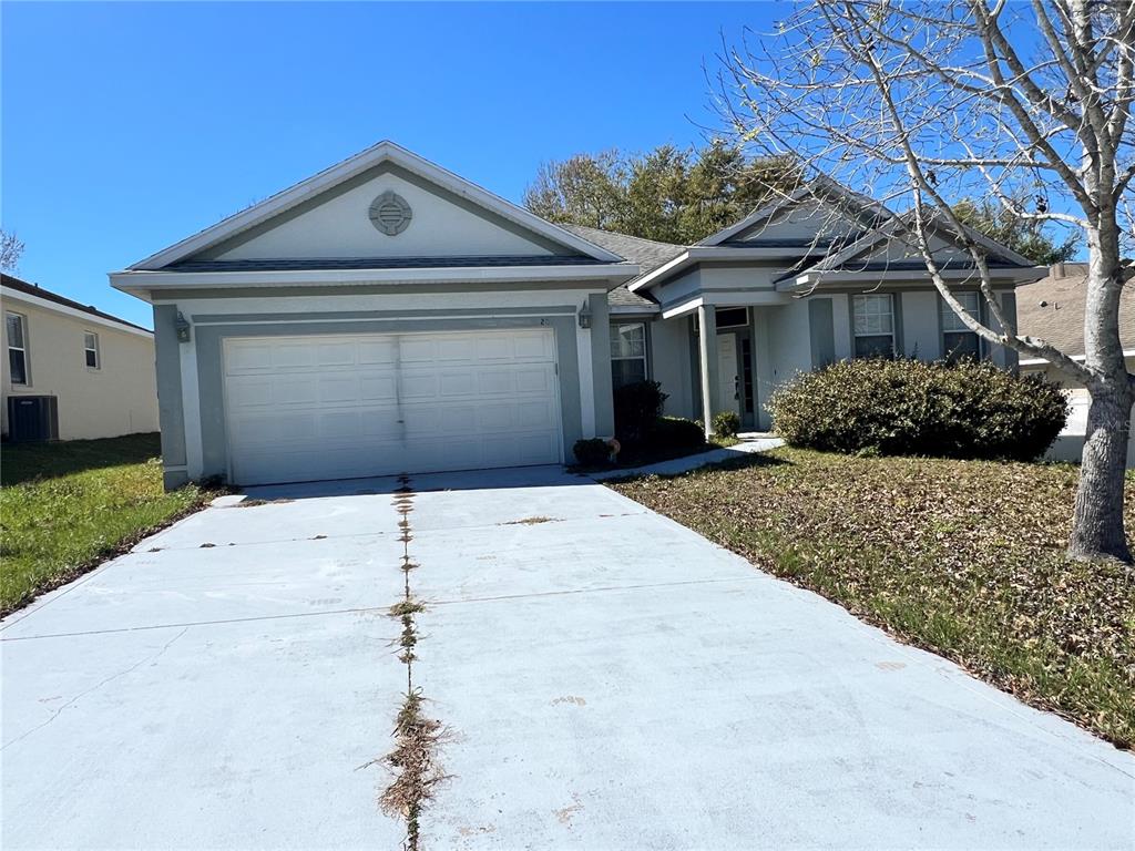 209 Round Man Street Leesburg, FL 34748 - Photo 4 of 36