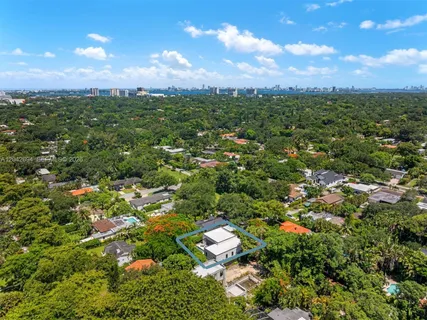 $2,250,000 | 661 Northeast 120th Street, Biscayne Park, FL 33161