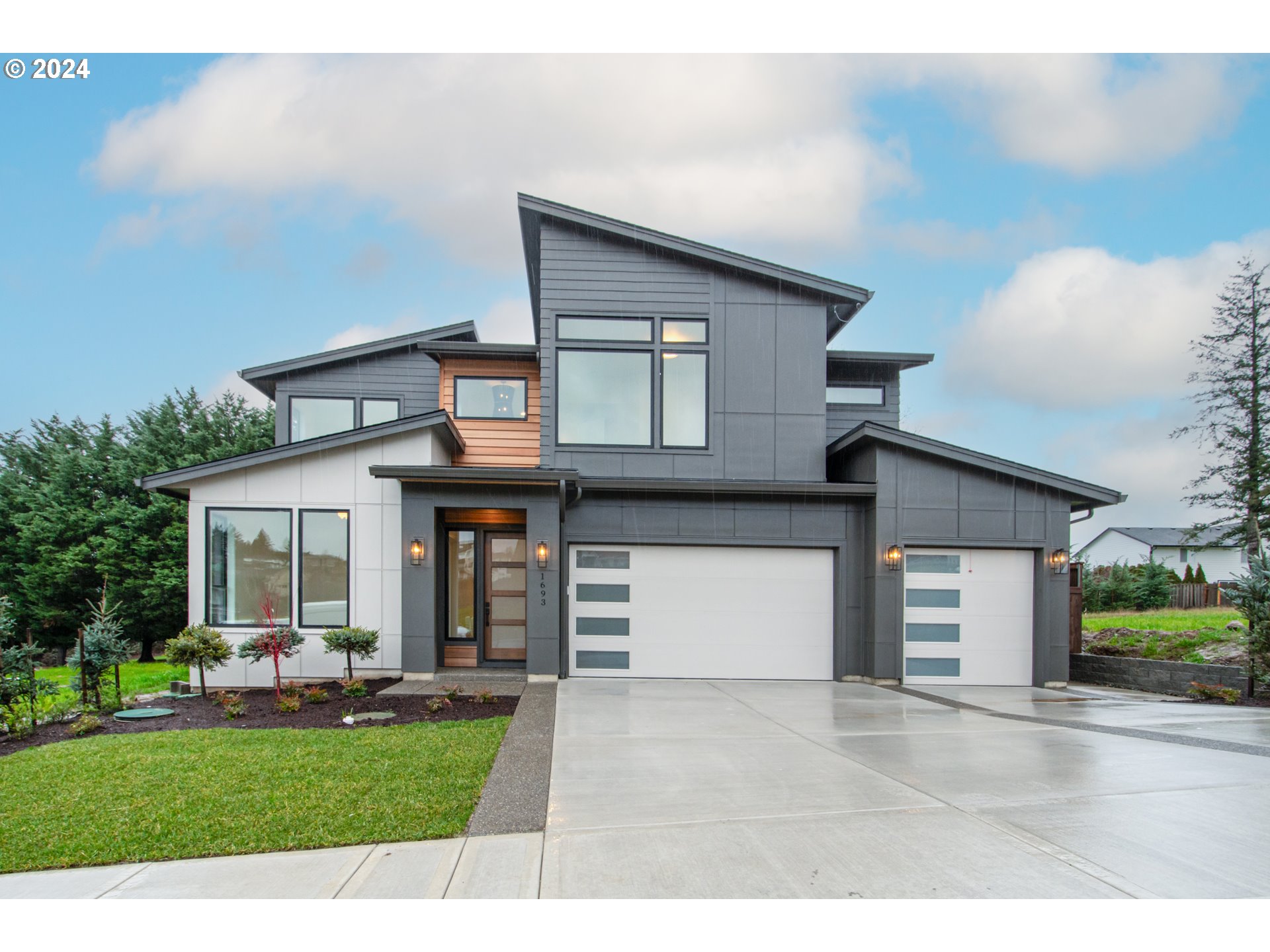 1693 Northwest Goodwin Street Camas, WA 98607 - Photo 39 of 40 Gallery Image 39