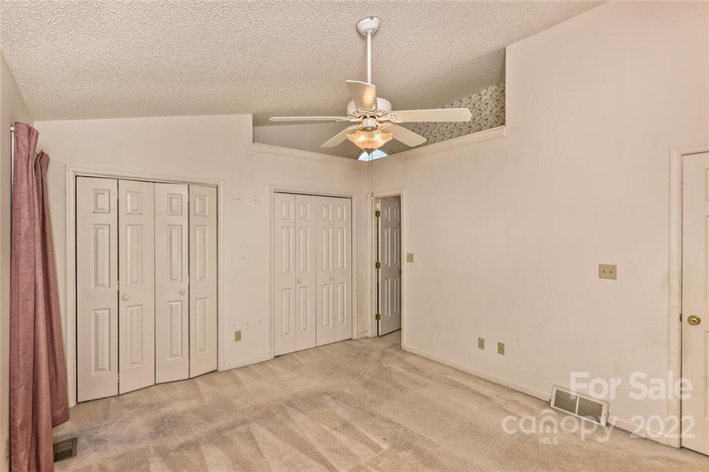 1008 Riceville Road Asheville, NC 28805 - Photo 13 of 28 Gallery Image 13