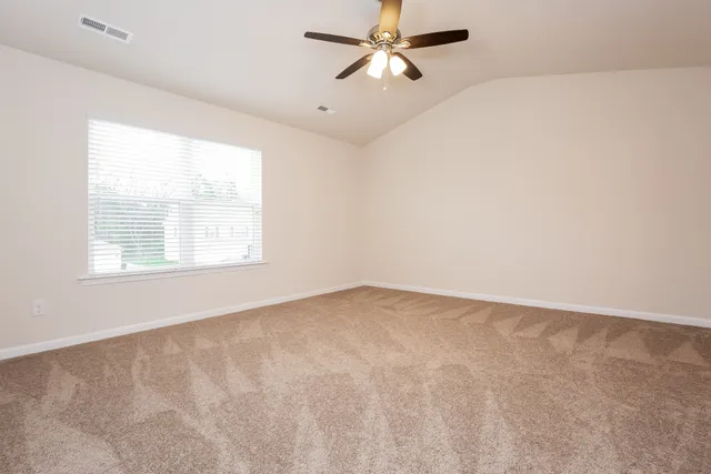 $2,090 | 3229 Dizzy Dean Drive, Murfreesboro, TN 37128