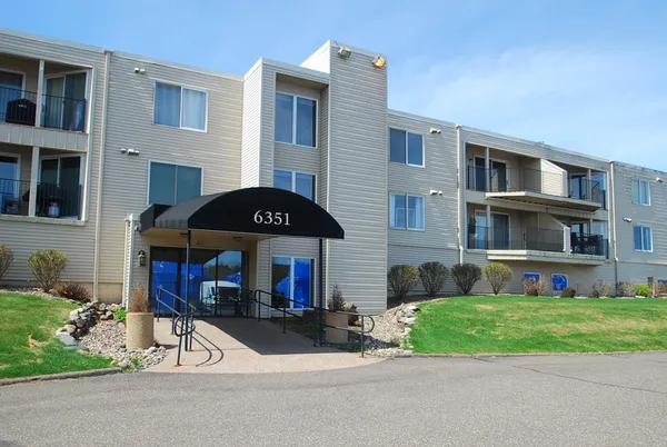 $429,900 | 6351 St Croix Trail North, Unit 137, Stillwater, MN 55082