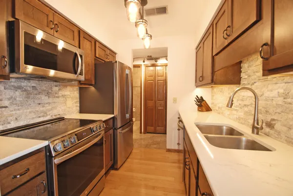 $429,900 | 6351 St Croix Trail North, Unit 137, Stillwater, MN 55082