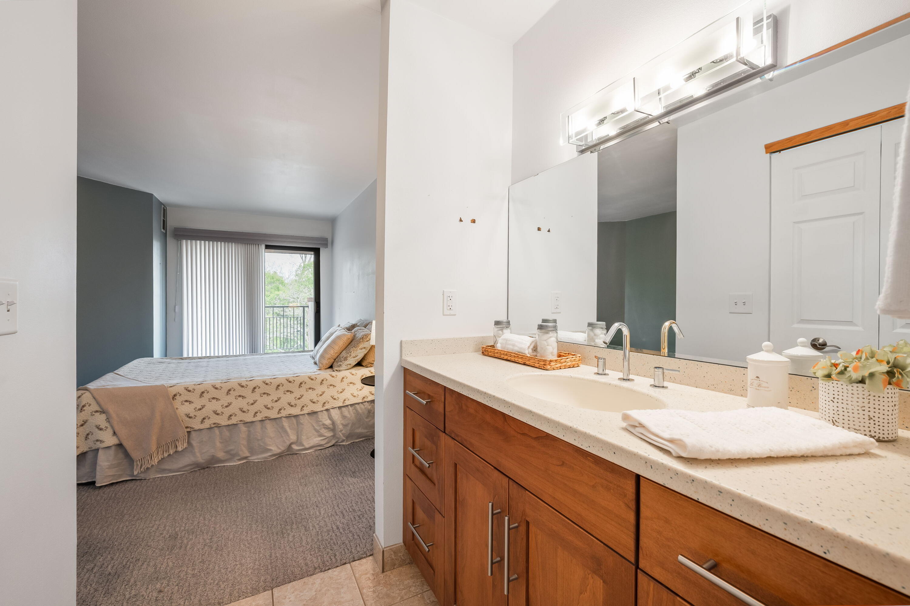 1600 West Green Tree Road, Unit 319 Glendale, WI 53209 - Photo 8 of 20 Primary Bedroom with Private Bath