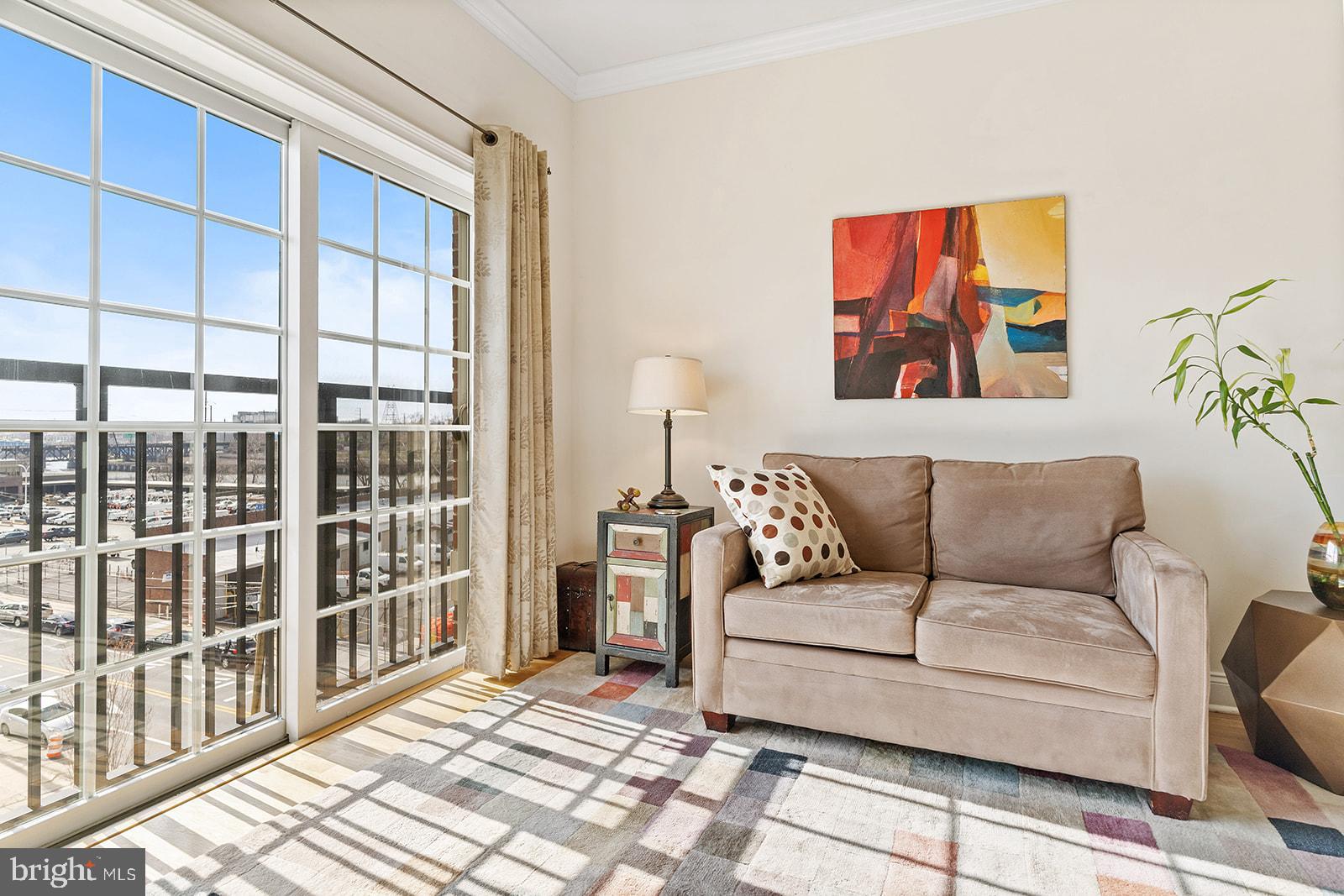 700 Commodore Court, Unit 2744 Philadelphia, PA 19146 - Photo 4 of 24