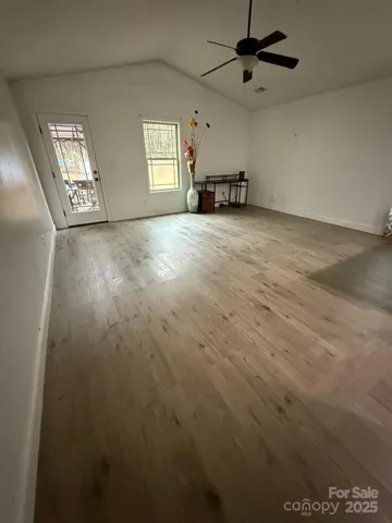 $175,000 | 527 Calhoun Road, Swansea, SC 29160