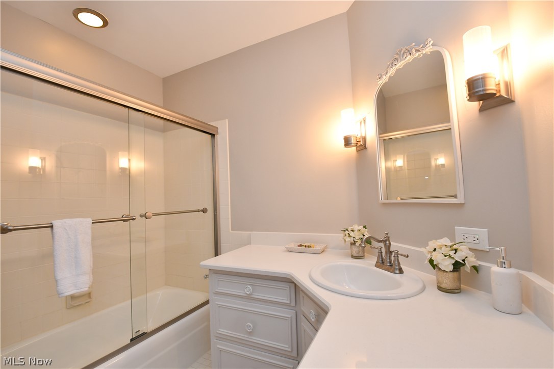 2307 Lancaster Road Akron, OH 44313 - Photo 34 of 48