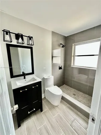 $3,400 | 2600 Northeast 8th Avenue, Pompano Beach, FL 33064