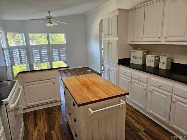 $635,000 | 8975 Lawrence Welk Drive, Unit 7, Escondido, CA 92026