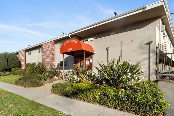 $325,000 | 5050 Linden Avenue, Unit 97, Long Beach, CA 90805