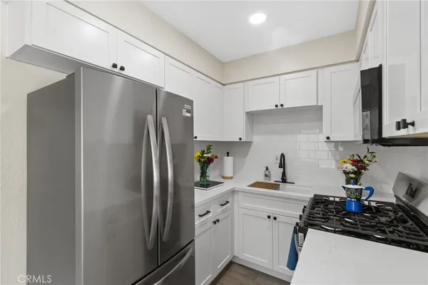 $325,000 | 5050 Linden Avenue, Unit 97, Long Beach, CA 90805