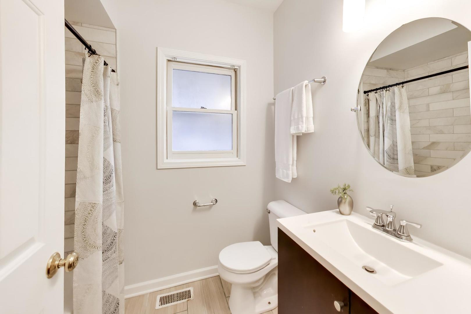 1359 West Hubbard Street, Unit 1 Chicago, IL 60642 - Photo 13 of 26