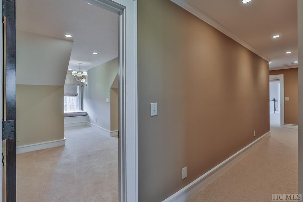 983 Spring Forest Road Sapphire, NC 28774 - Photo 28 of 40 Gallery Image 28