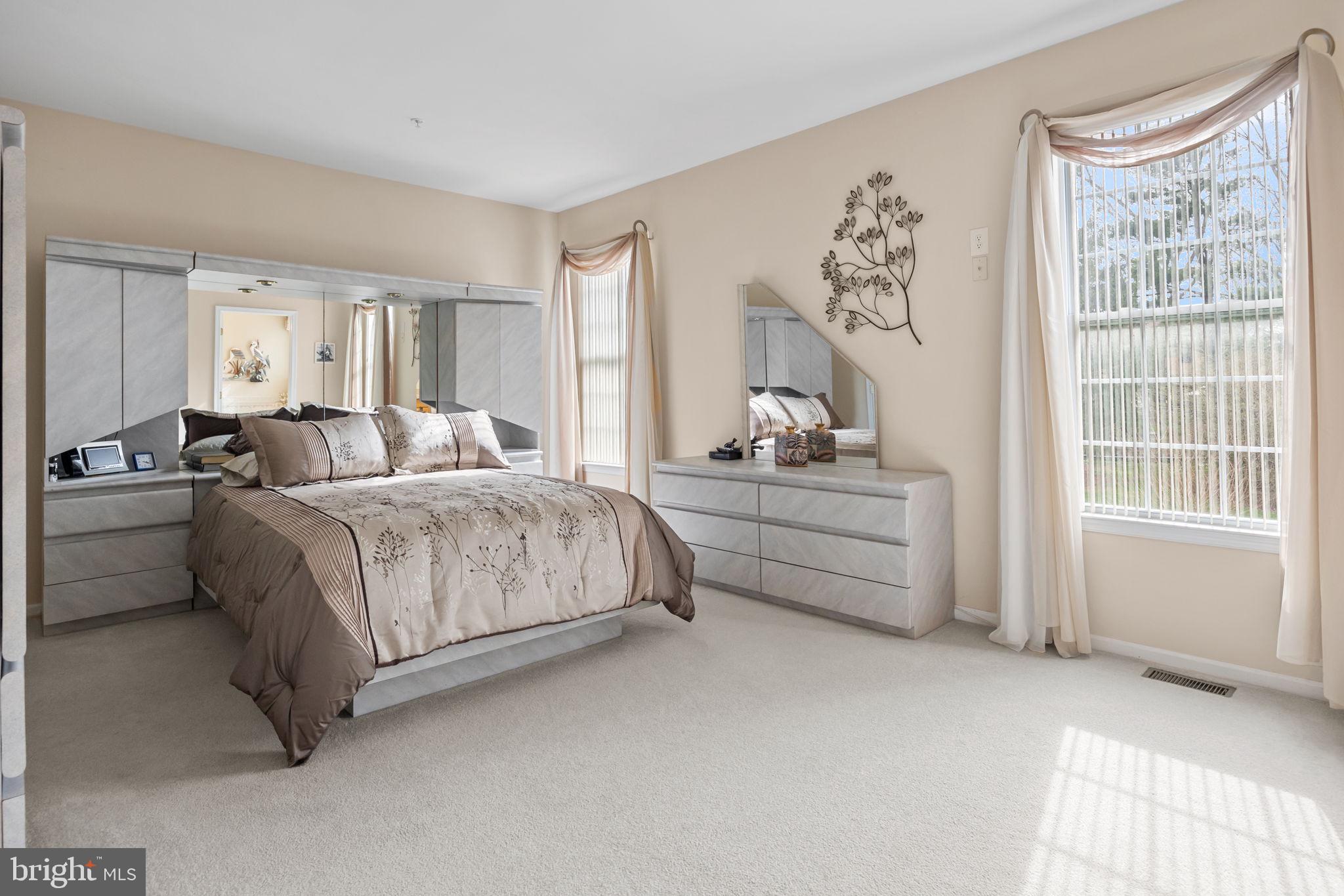 1136 Maxwell Manor Warminster, PA 18974 - Photo 26 of 41