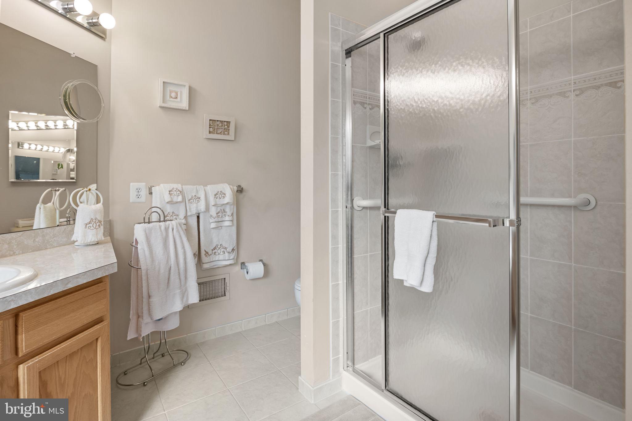 1136 Maxwell Manor Warminster, PA 18974 - Photo 31 of 41