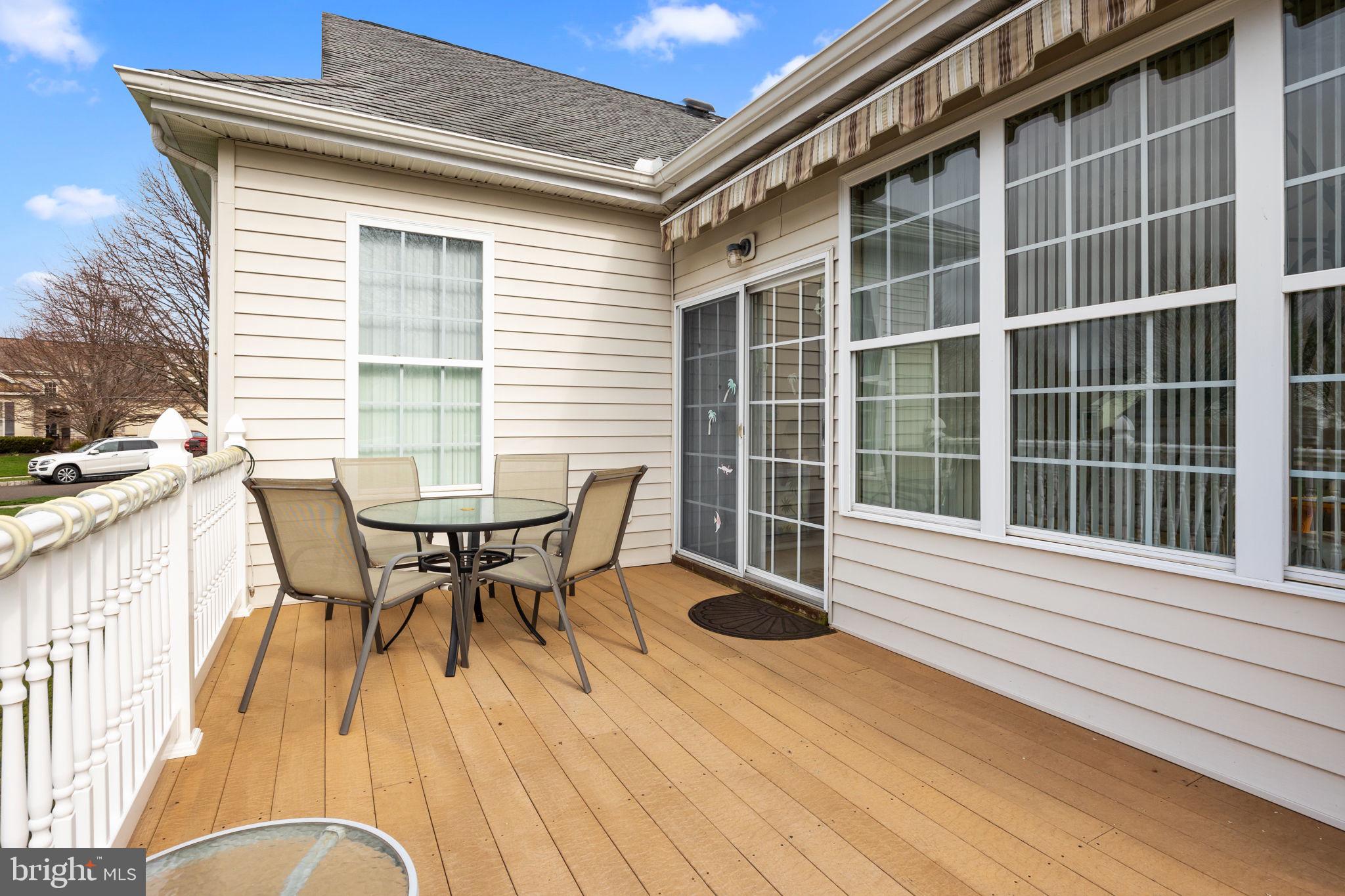 1136 Maxwell Manor Warminster, PA 18974 - Photo 5 of 41