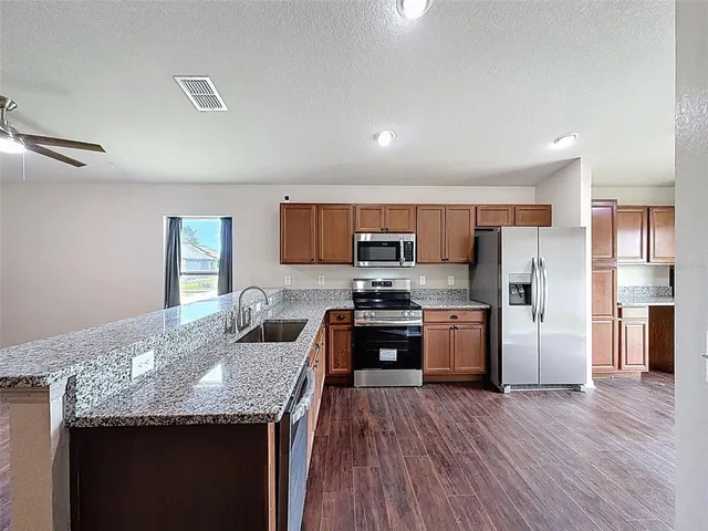 $290,000 | 780 Overlook Grove Drive, Winter Haven, FL 33884