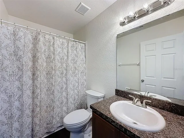 $290,000 | 780 Overlook Grove Drive, Winter Haven, FL 33884