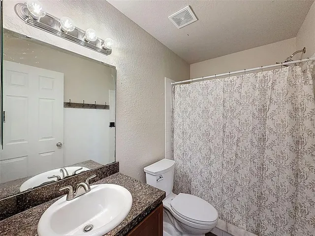 $290,000 | 780 Overlook Grove Drive, Winter Haven, FL 33884