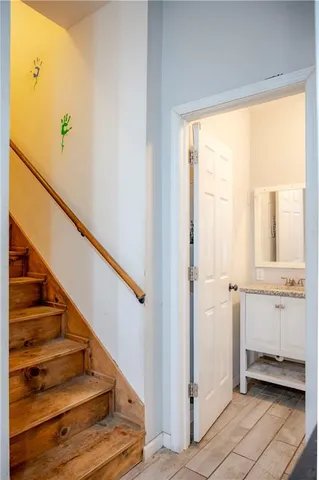 $165,000 | 607 Old Orchard Avenue, Excelsior Springs, MO 64024