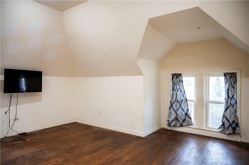 607 Old Orchard Avenue Excelsior Springs, MO 64024 - Photo 24 of 44