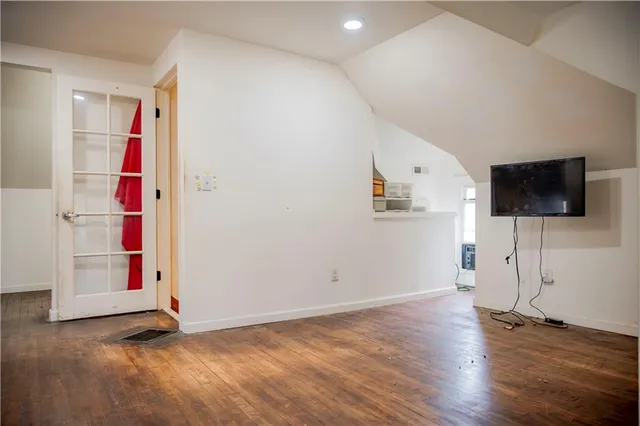 $165,000 | 607 Old Orchard Avenue, Excelsior Springs, MO 64024