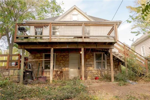 $165,000 | 607 Old Orchard Avenue, Excelsior Springs, MO 64024