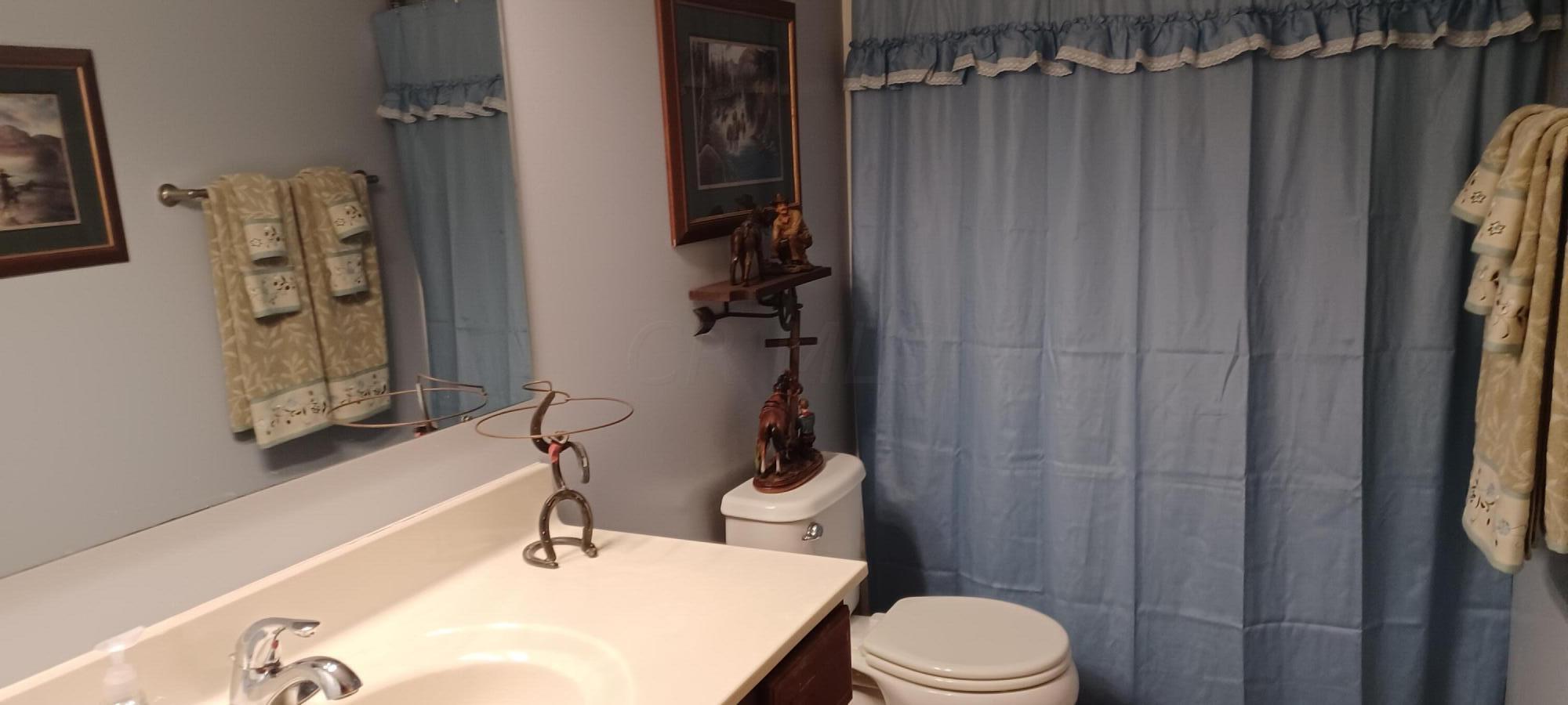 15397 Gibson Road Ashville, OH 43103 - Photo 18 of 19 R1 (18)