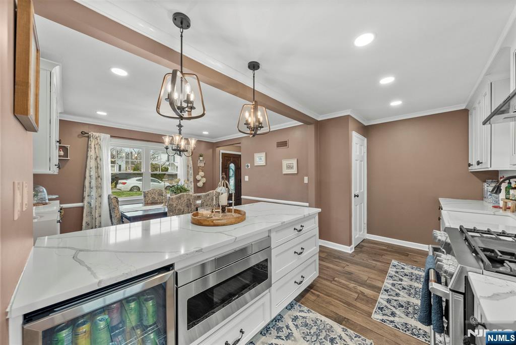 17 Burlington Road Clifton, NJ 07012 - Photo 12 of 23