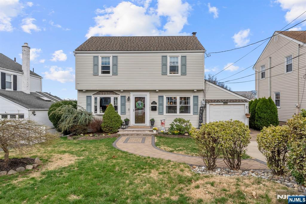 17 Burlington Road Clifton, NJ 07012 - Photo 2 of 23