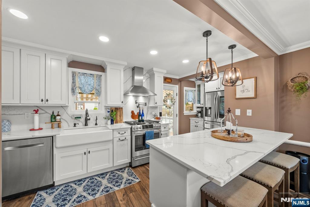 17 Burlington Road Clifton, NJ 07012 - Photo 10 of 23