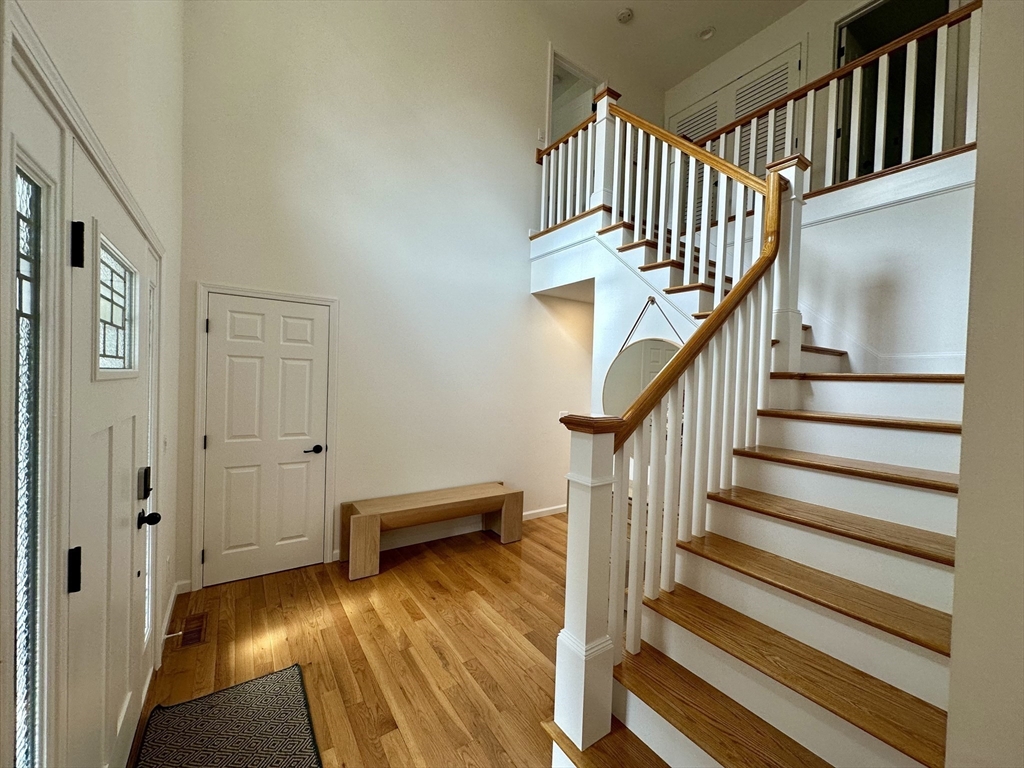 151 Tashmoo Avenue Tisbury, MA 02568 - Photo 17 of 28 a view of entryway