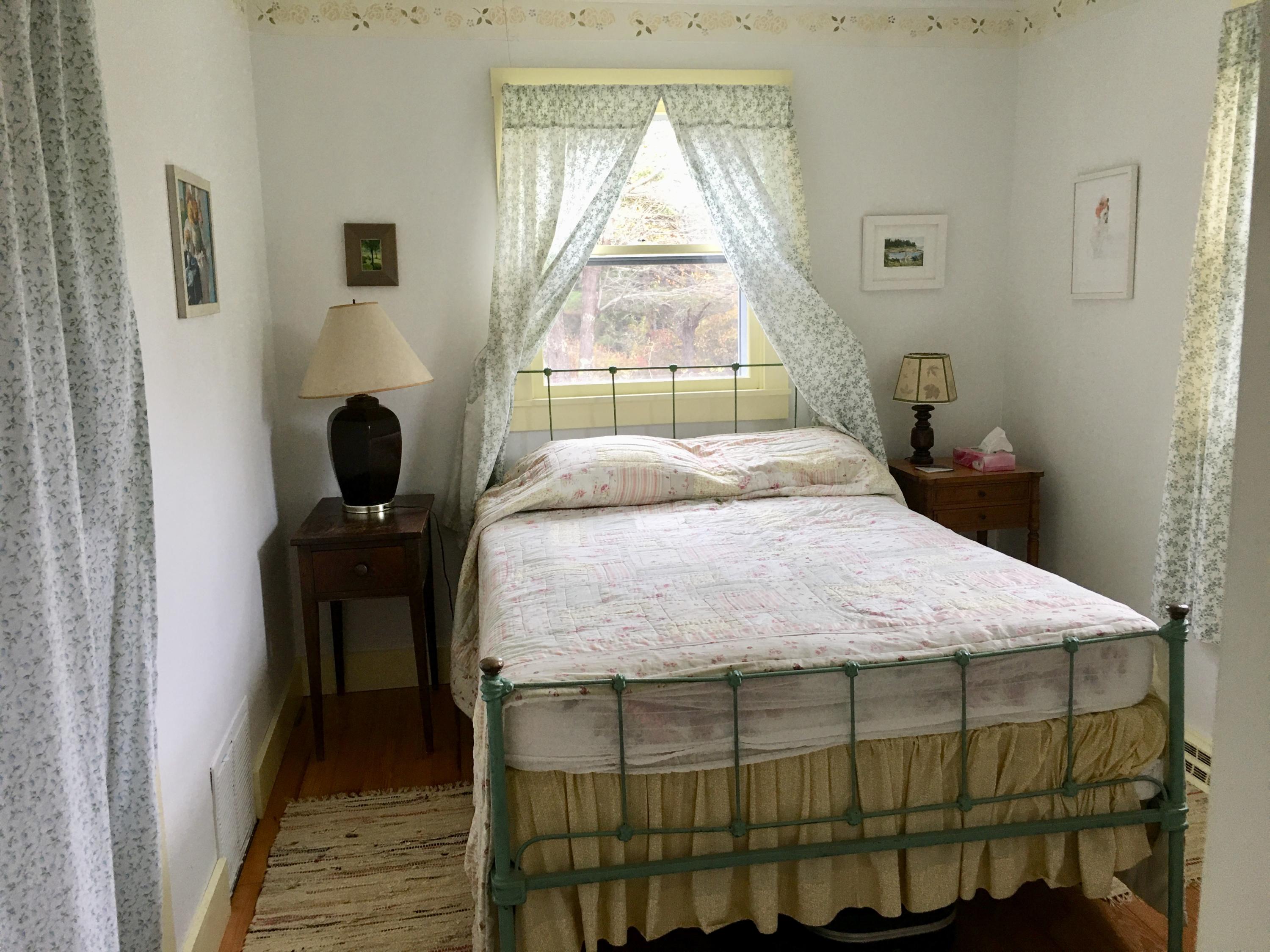 54 York Road Vinalhaven, ME 04863 - Photo 13 of 23 0BA7DBD0-3695-4815-A65D-6CB1038C1691_1_2