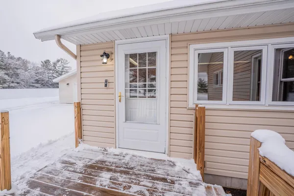 $450,000 | 19740 70th Avenue, Chippewa Falls, WI 54729
